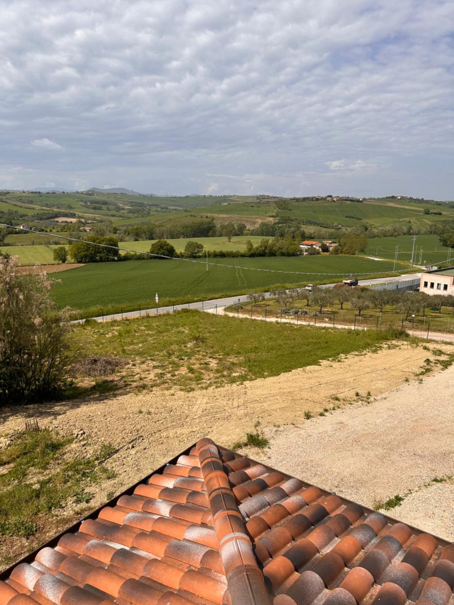 La Sosta Di Guido A Tavullia Bed & Breakfast Exterior photo